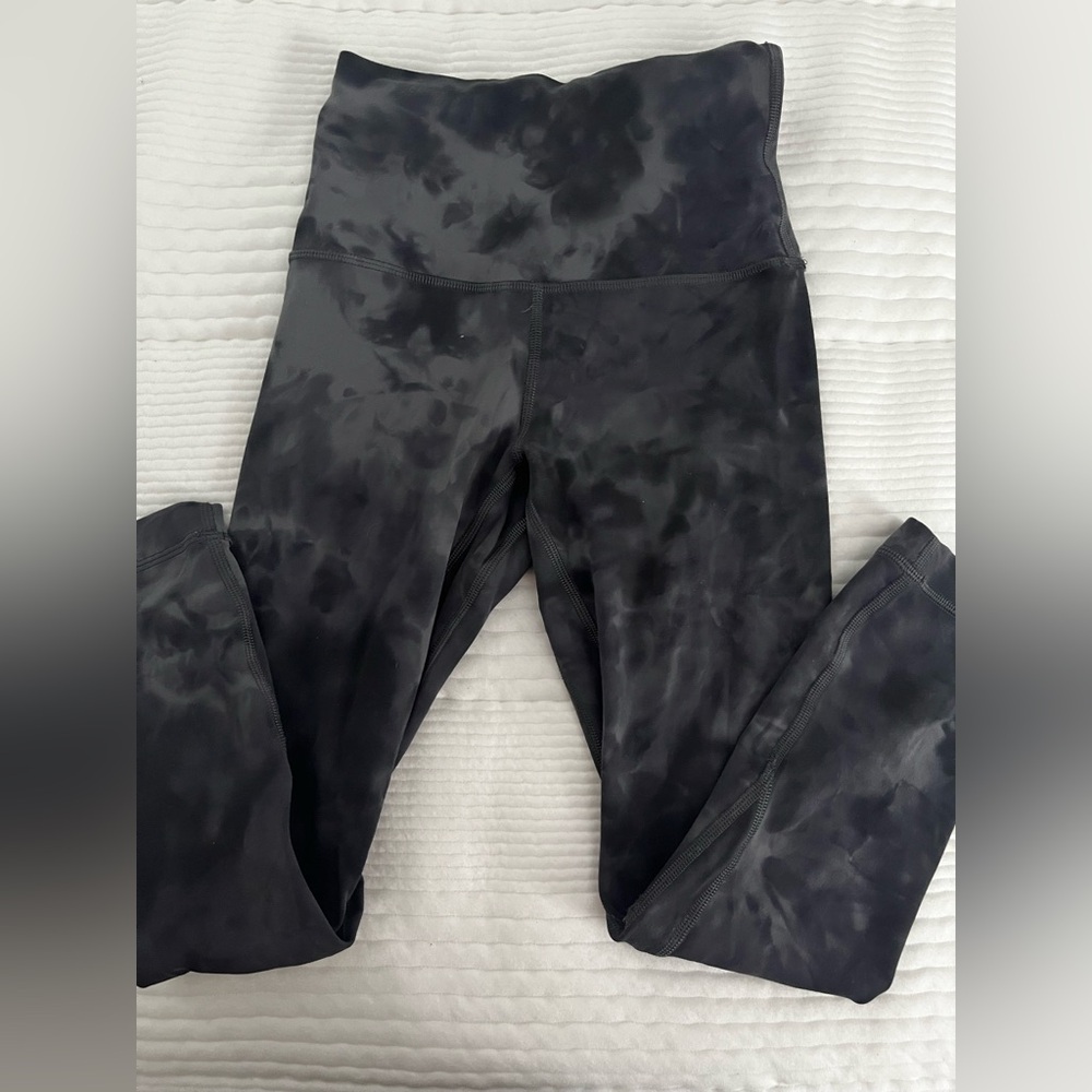 Dimond eye lululemon leggings